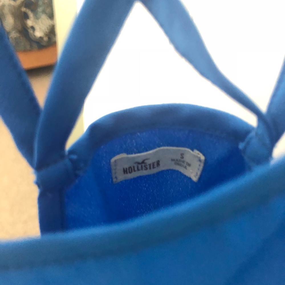 hollister tanks - two - Picture 2 of 7